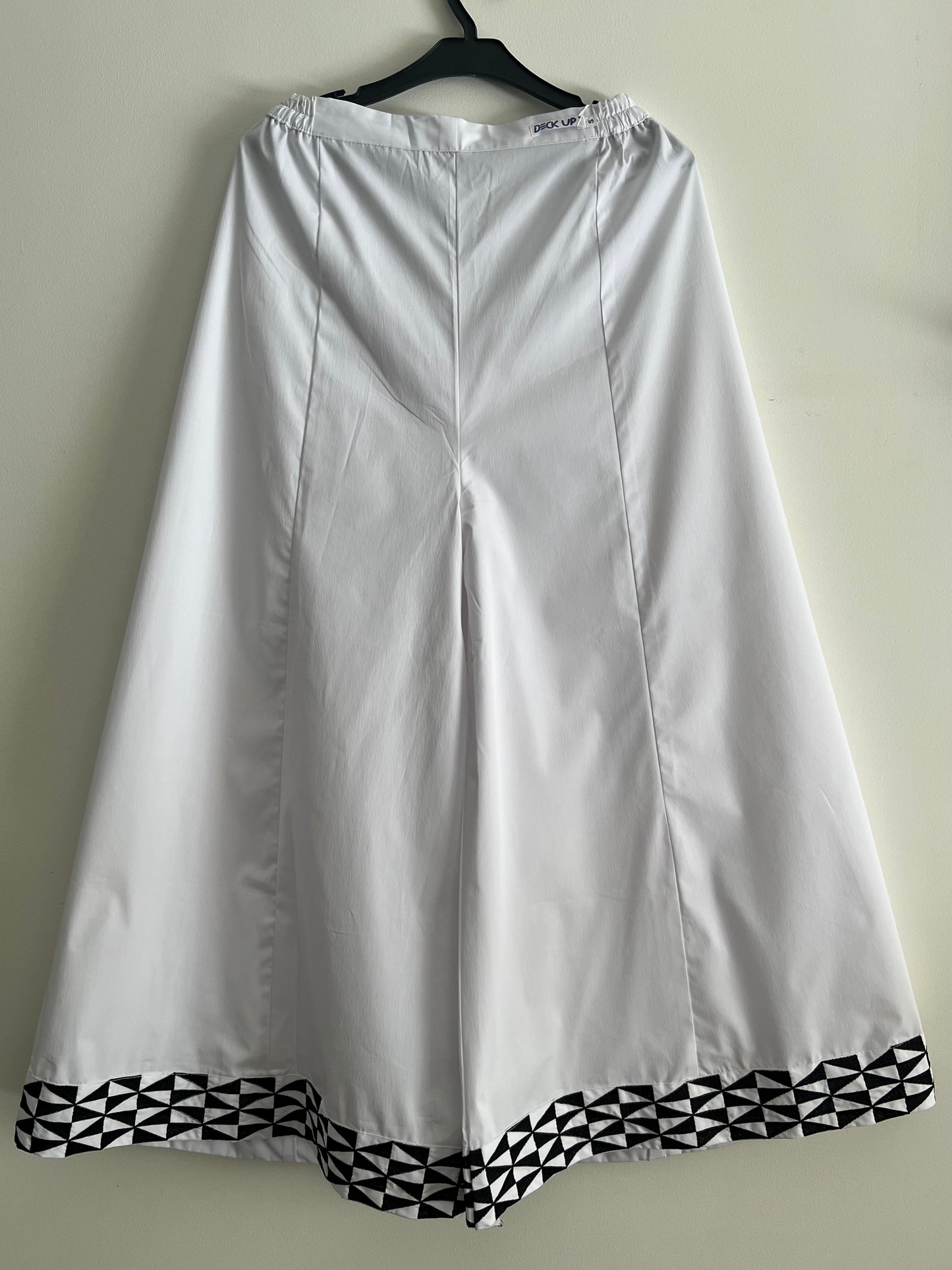 Embroidered Flared Ijaar - White