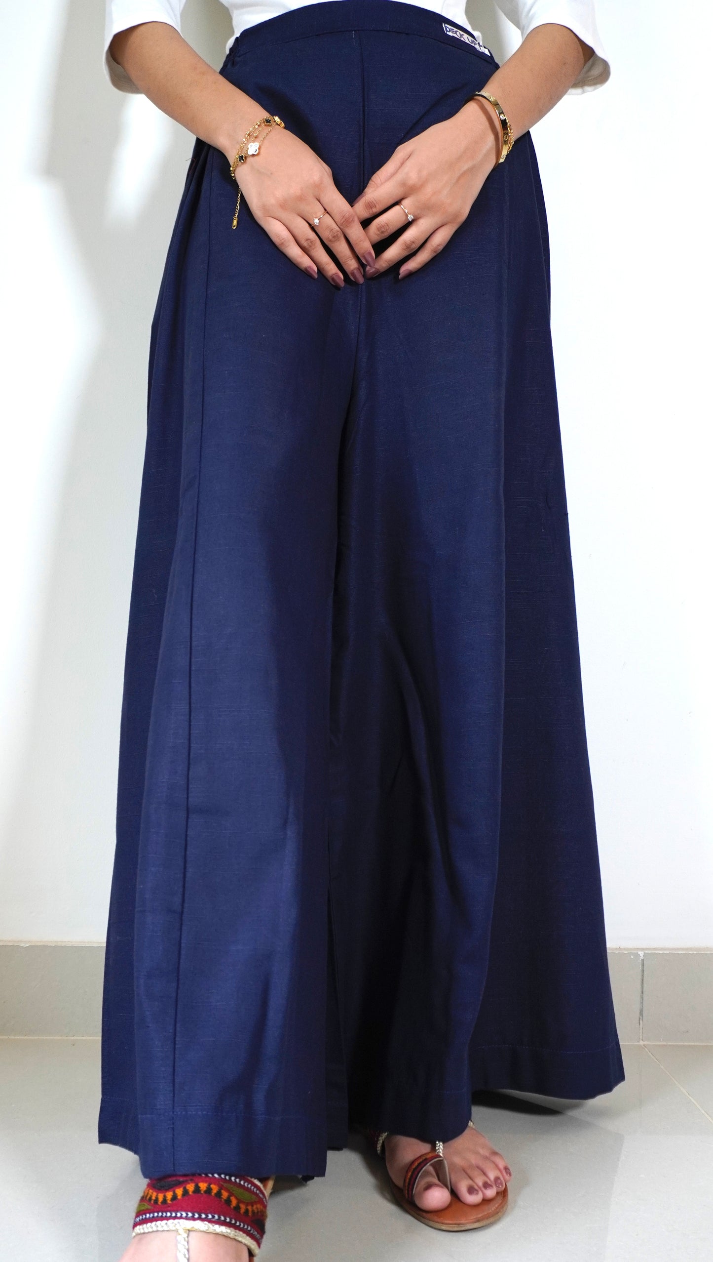 Classic Khaddar Ijaar - Navy Blue