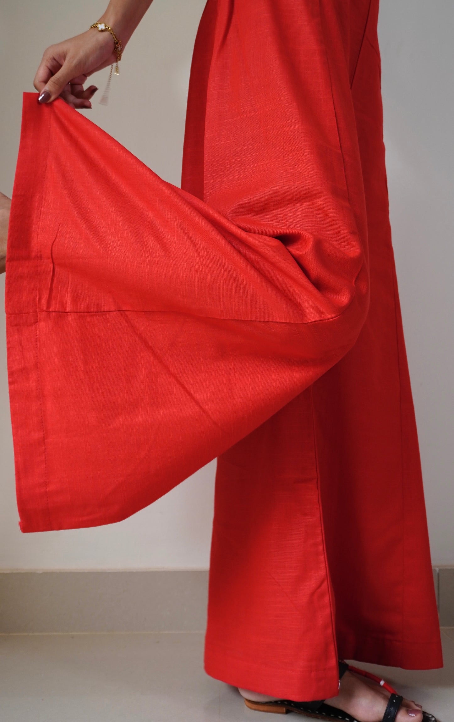 Classic Khaddar Ijaar - Red