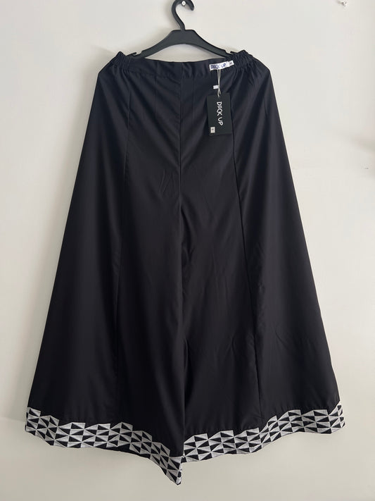 Embroidered Flared Ijaar - Black