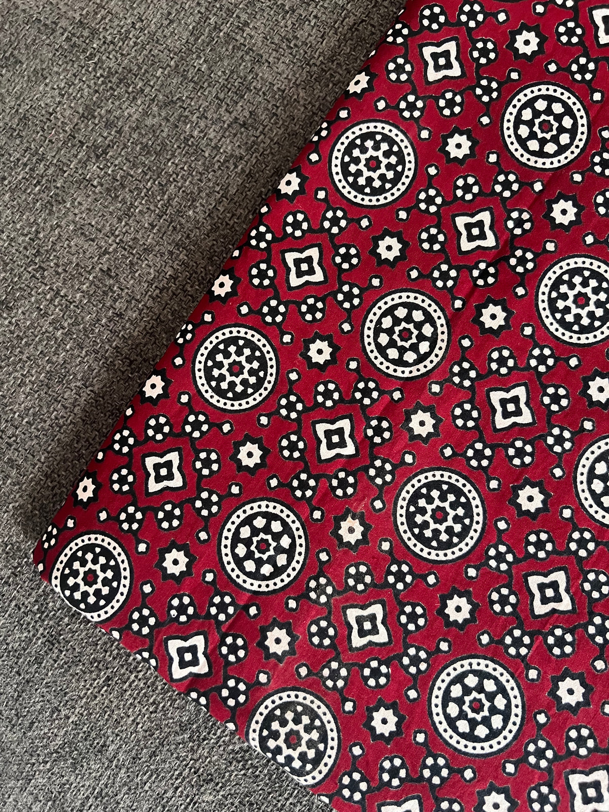 Ajrak Shirt + Scrunchie - Red